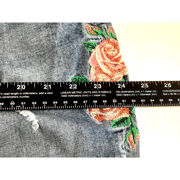 Nova Mens Distressed Ripped Jeans 42 X 32 Rose Embroidered RARE NWT 1085 - Picture 16 of 16